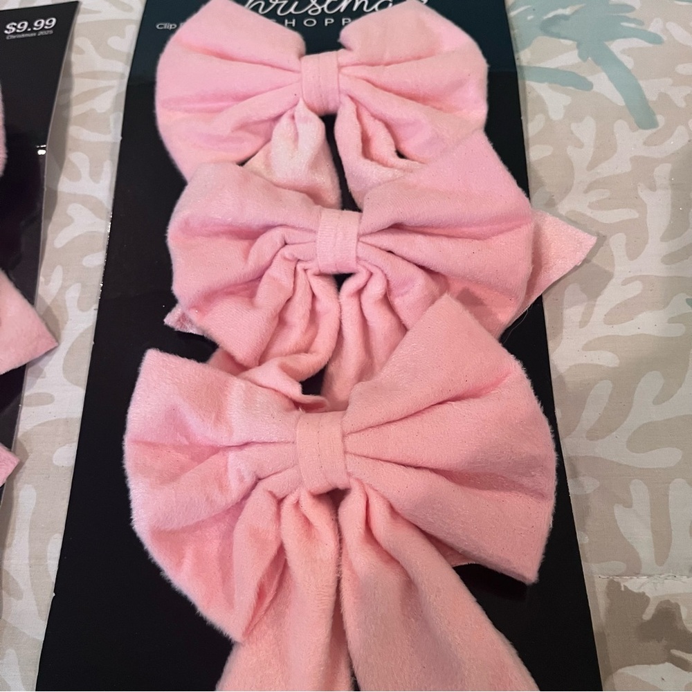 Pink Viral Bows - Picture 2 of 4